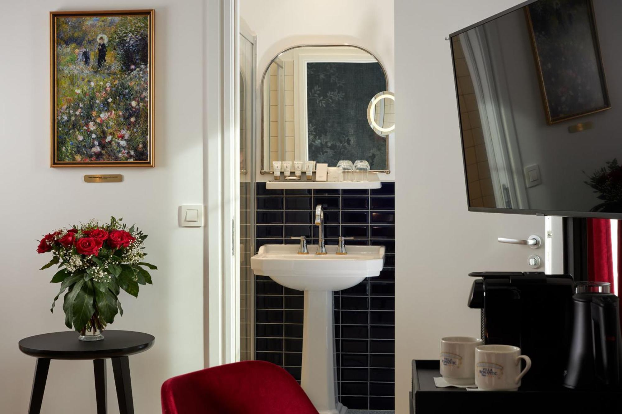 Superior Double Room,1522460272:JPEG